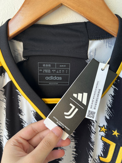 (L) Juventus 2023-24 Home Shirt Di Maria #22 (NEW)
