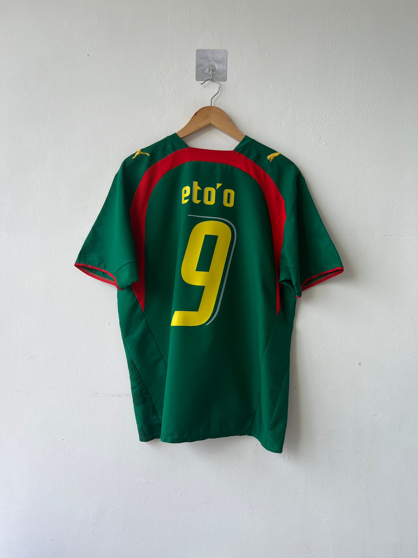 (L) Cameroon 2006-08 Home Shirt Eto'o #9