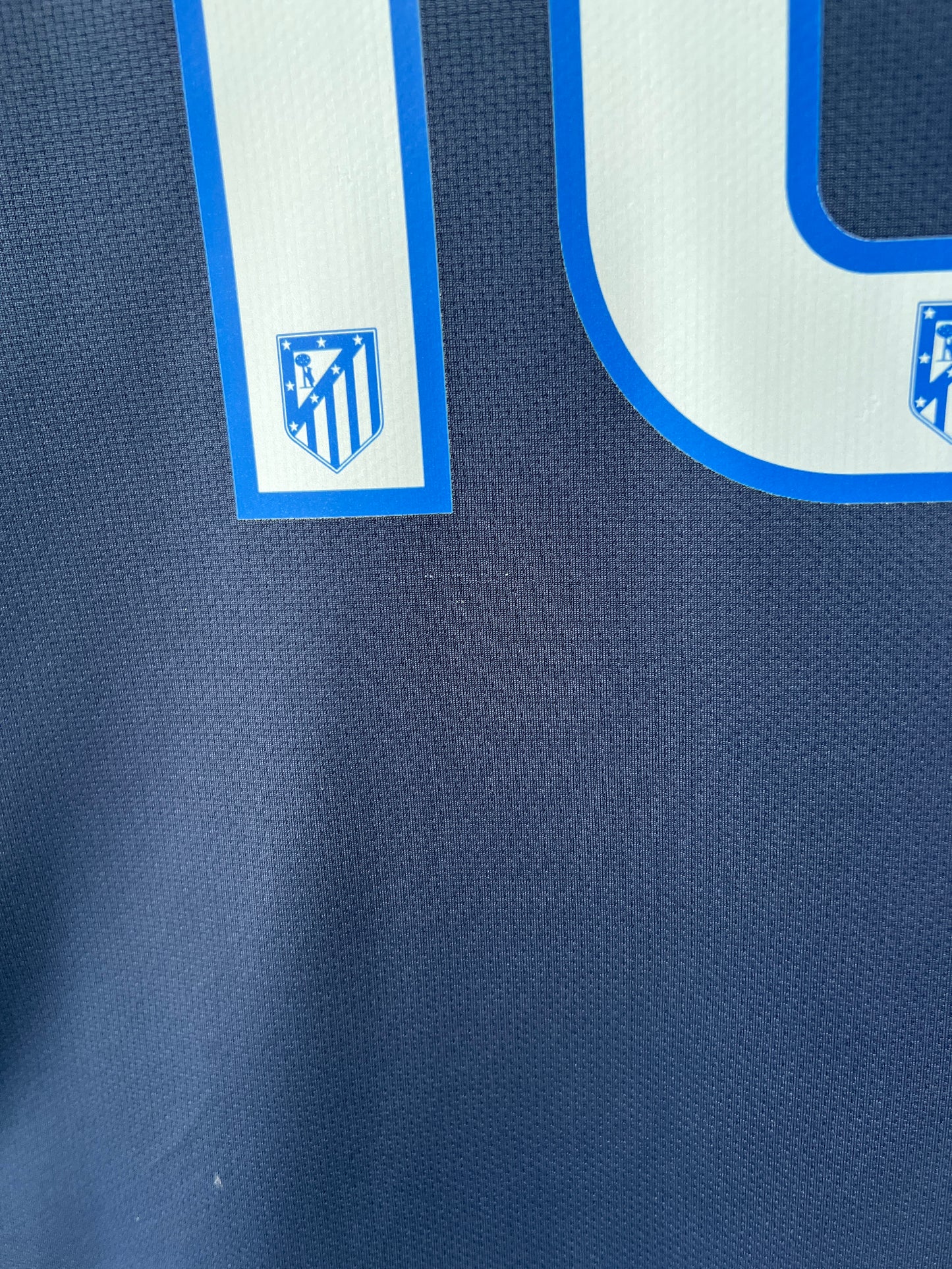(L) Atletico Madrid 2008-09 Away Shirt Kun Aguero #10