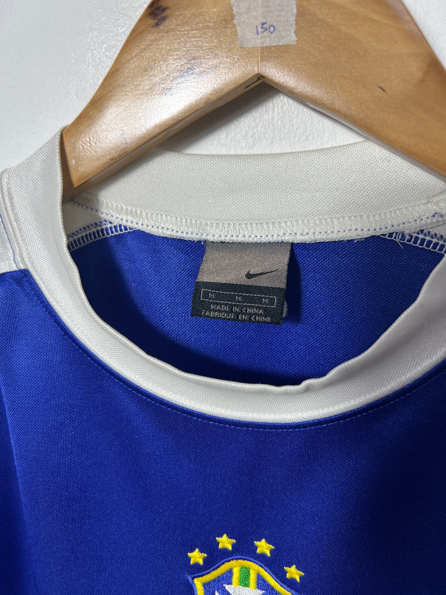 (M fits L) Brazil 2002 Nike Training Shirt
