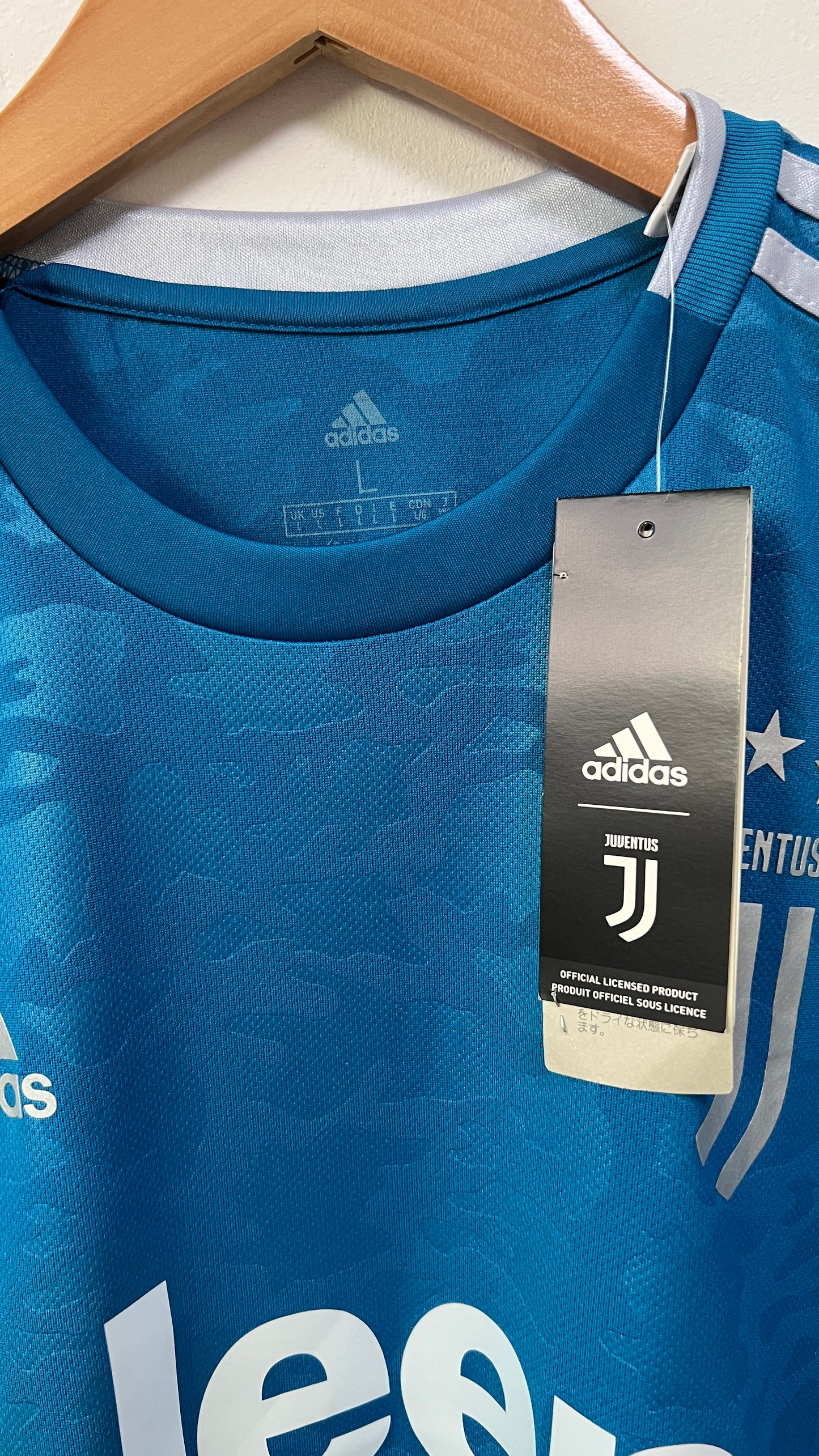 Juventus 2019-20 Third Shirt Ronaldo #7 (L) (Brand New)