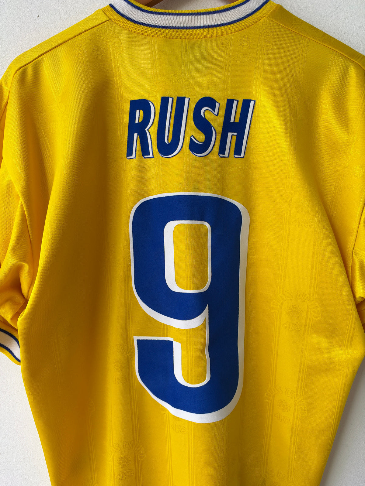 (M fits L) Leeds United 1998-99 Third Shirt Rush #9