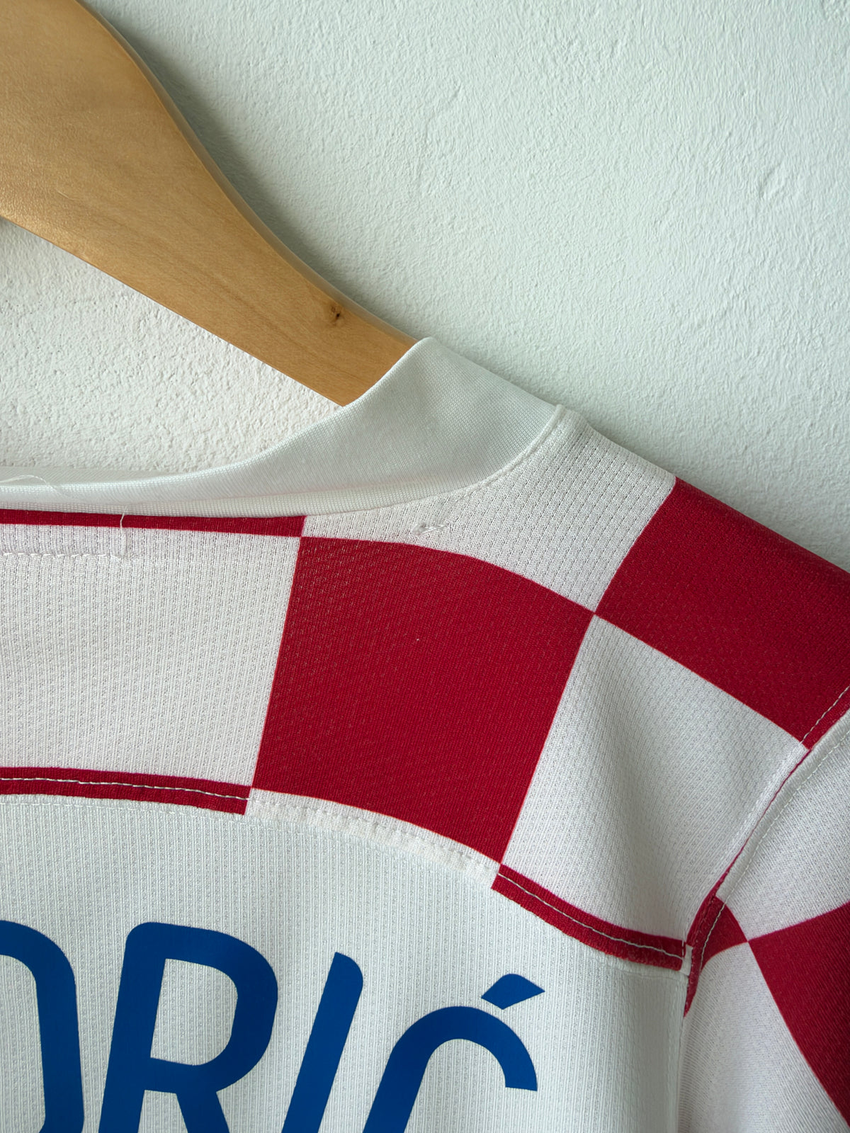 (M) Croatia 2006-08 Home Shirt Modric #14