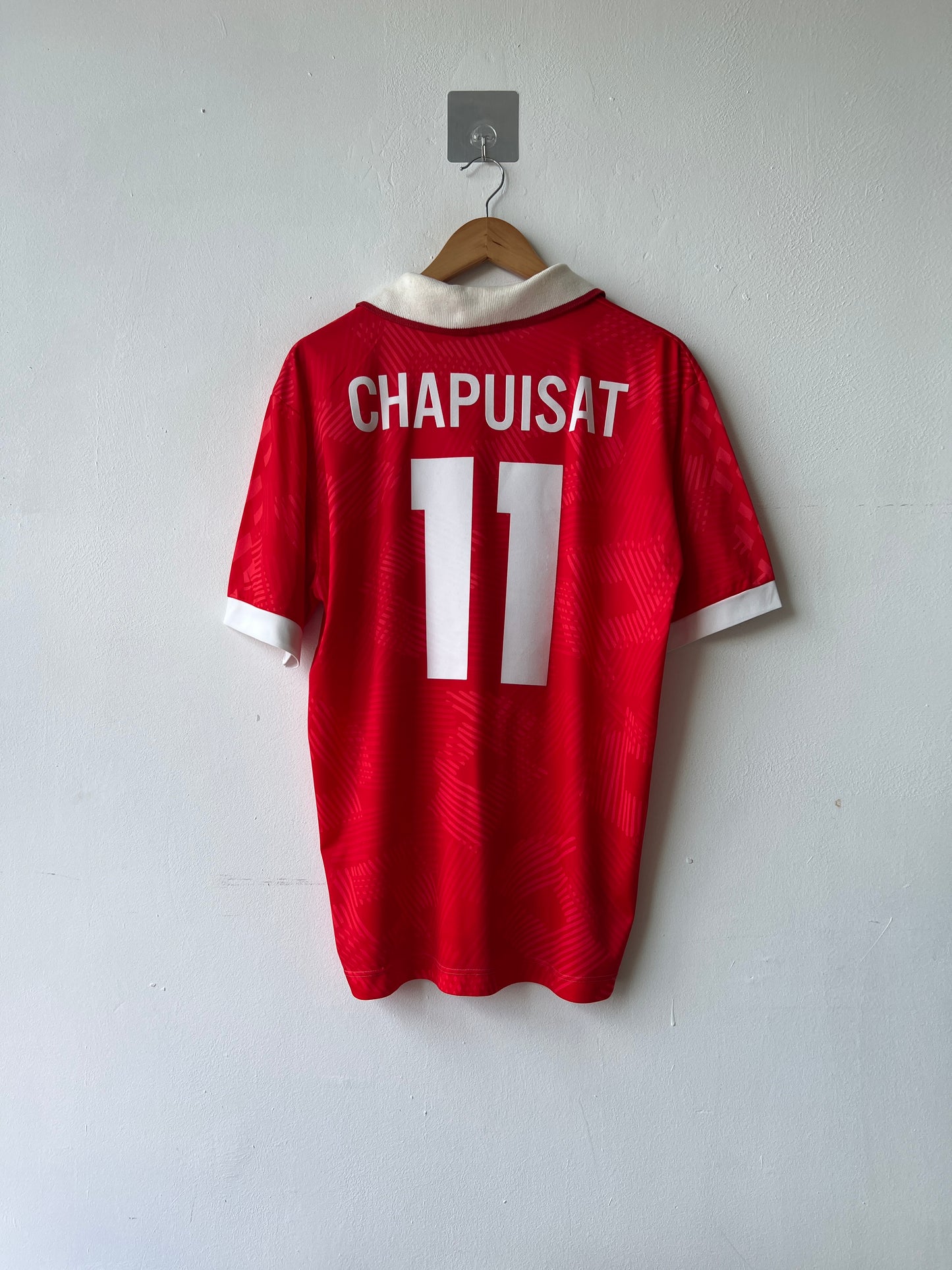 (L) Switzerland 1994-96 Home Shirt Chapuisat #11