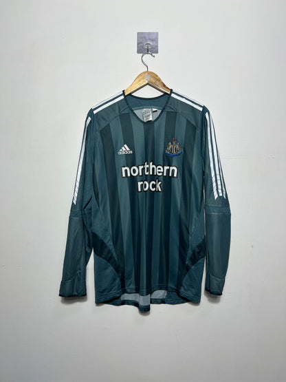 (L) Newcastle 2005-06 Away Long Sleeve Shirt Shearer #9