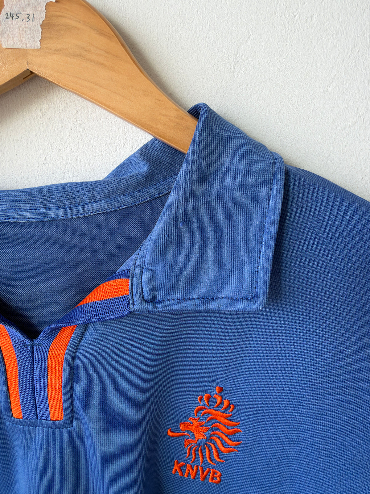 (XL) Netherlands 2000-02 Away Shirt Bergkamp #10