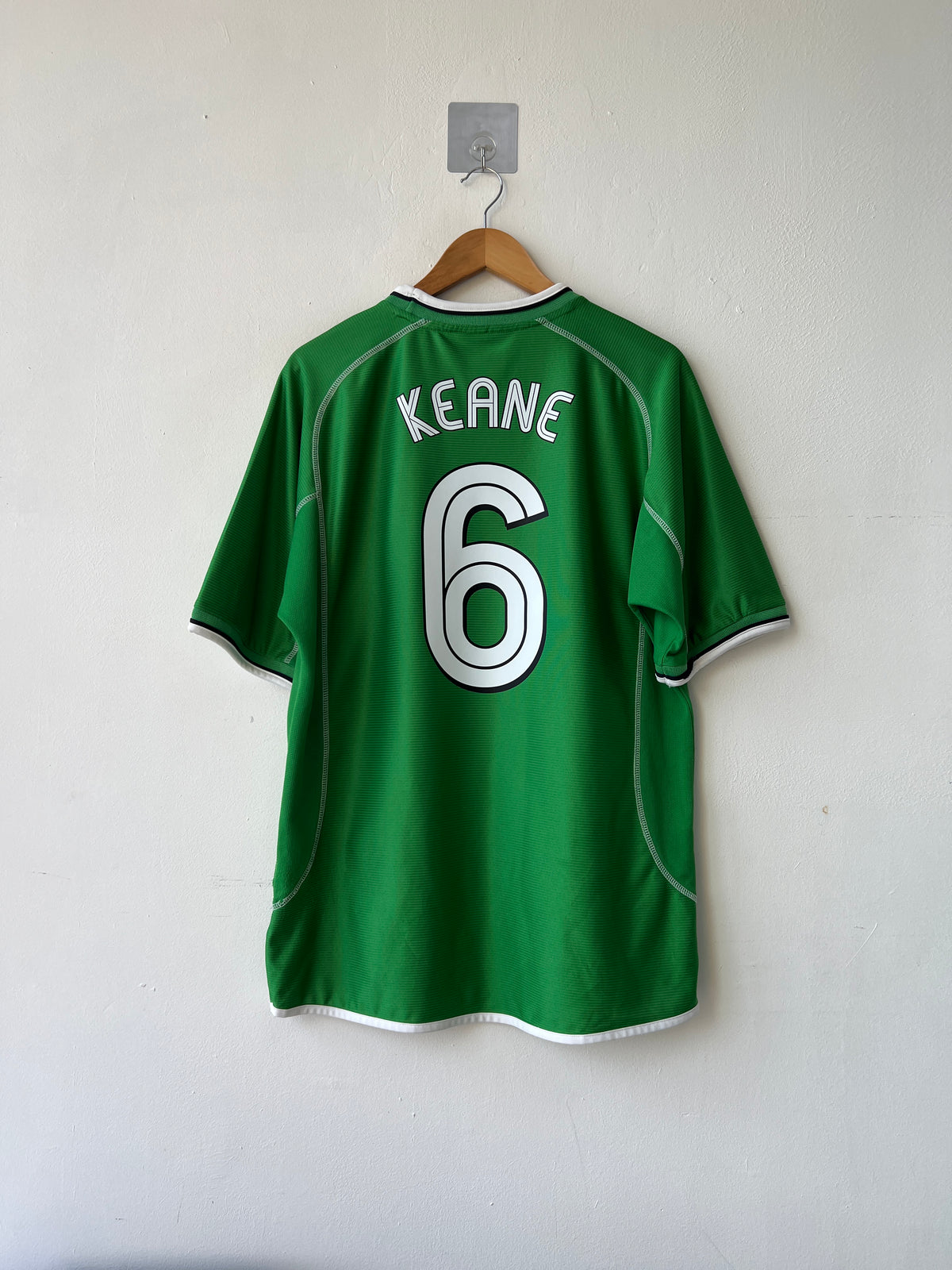 (L) Ireland 2002-03 Home Shirt Keane #6