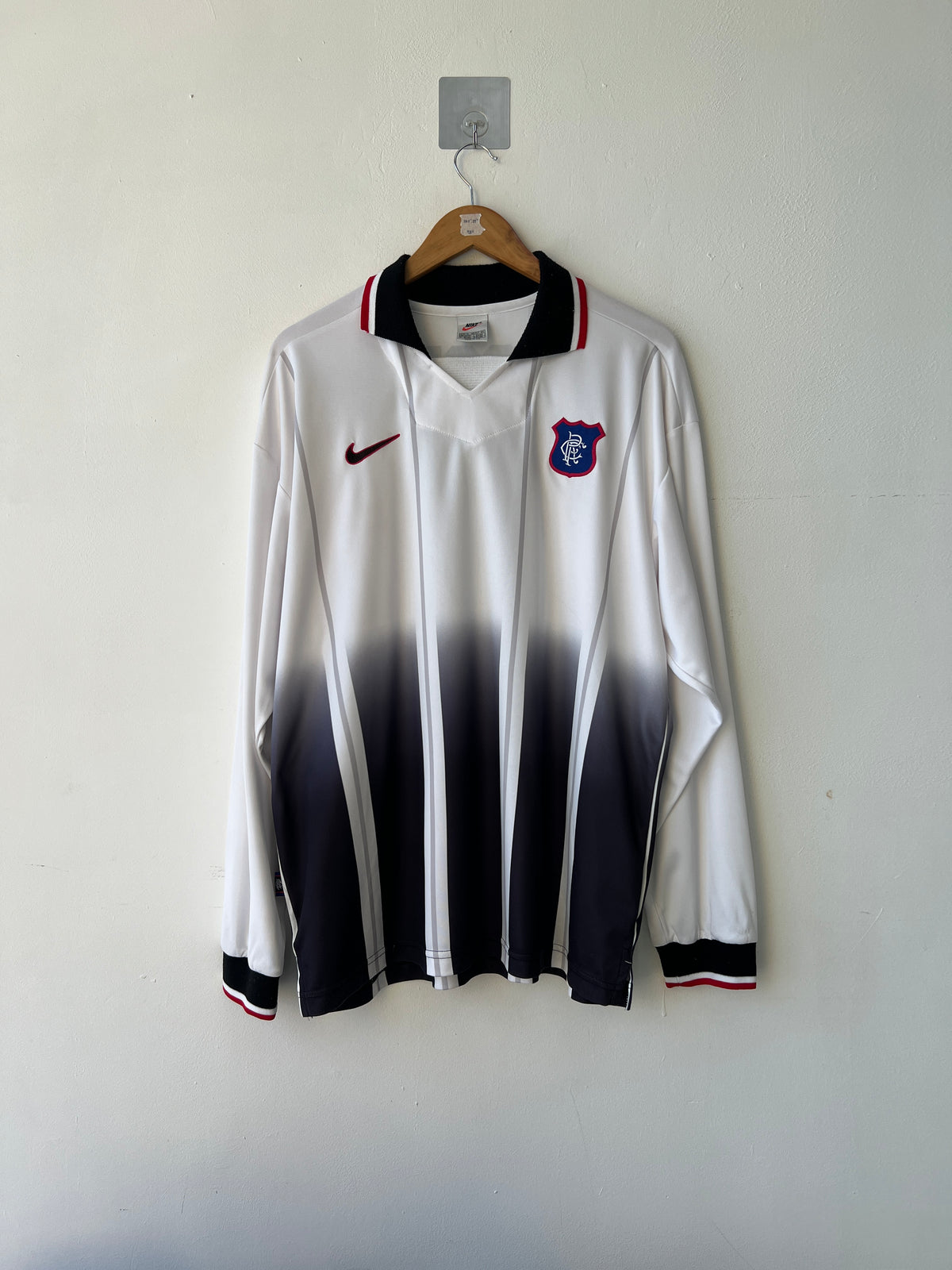 (XL) Rangers 1997-99 Away Long Sleeve Player Version Shirt Gascoigne #8