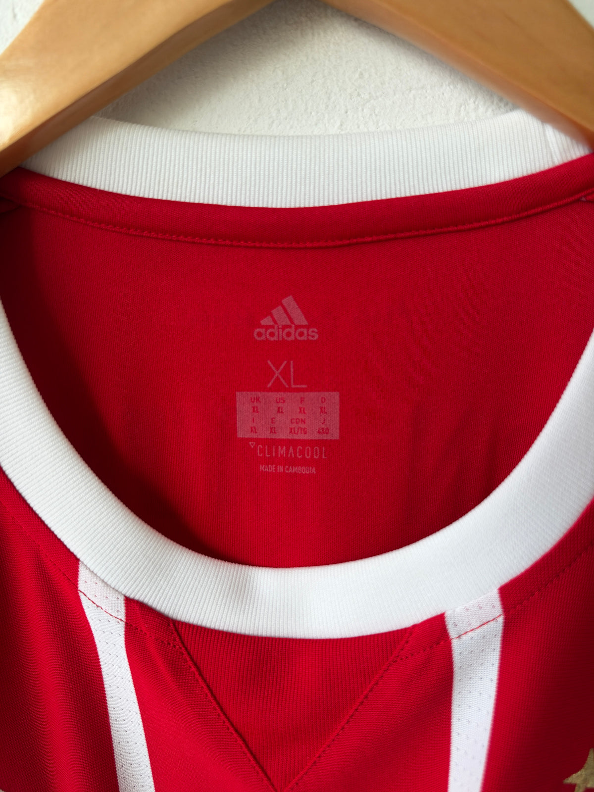 (XL) Bayern 2017-18 Home Shirt Lewandowski #9