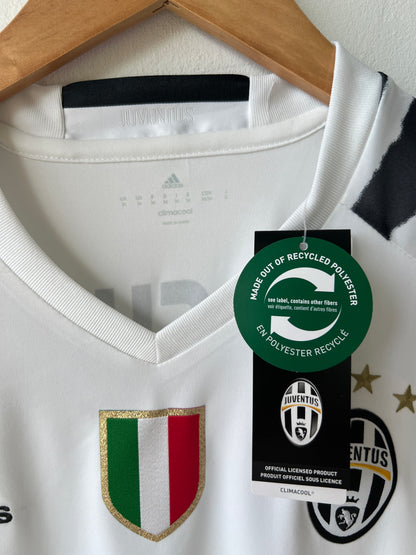 Juventus 2016-17 Third Shirt Marchisio #8 (NEW) (M)