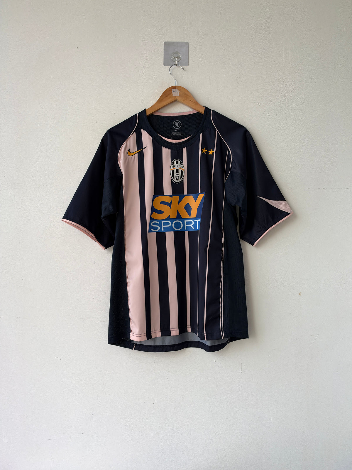 (M) Juventus 2004-05 Away Shirt Buffon #1