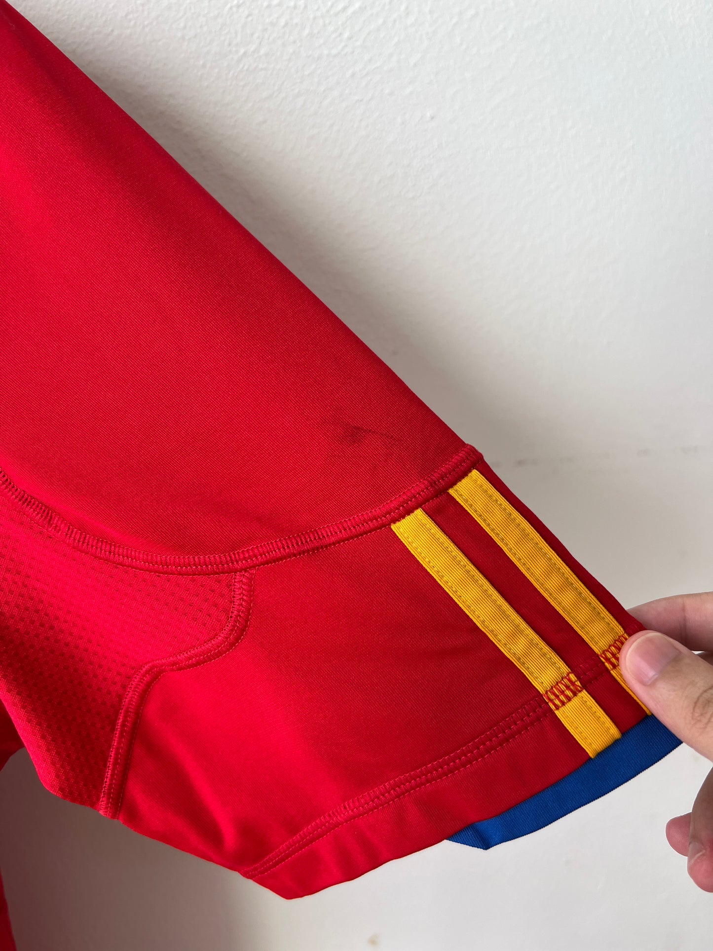 (M) Spain 2009-10 Home Shirt A. Iniesta #6