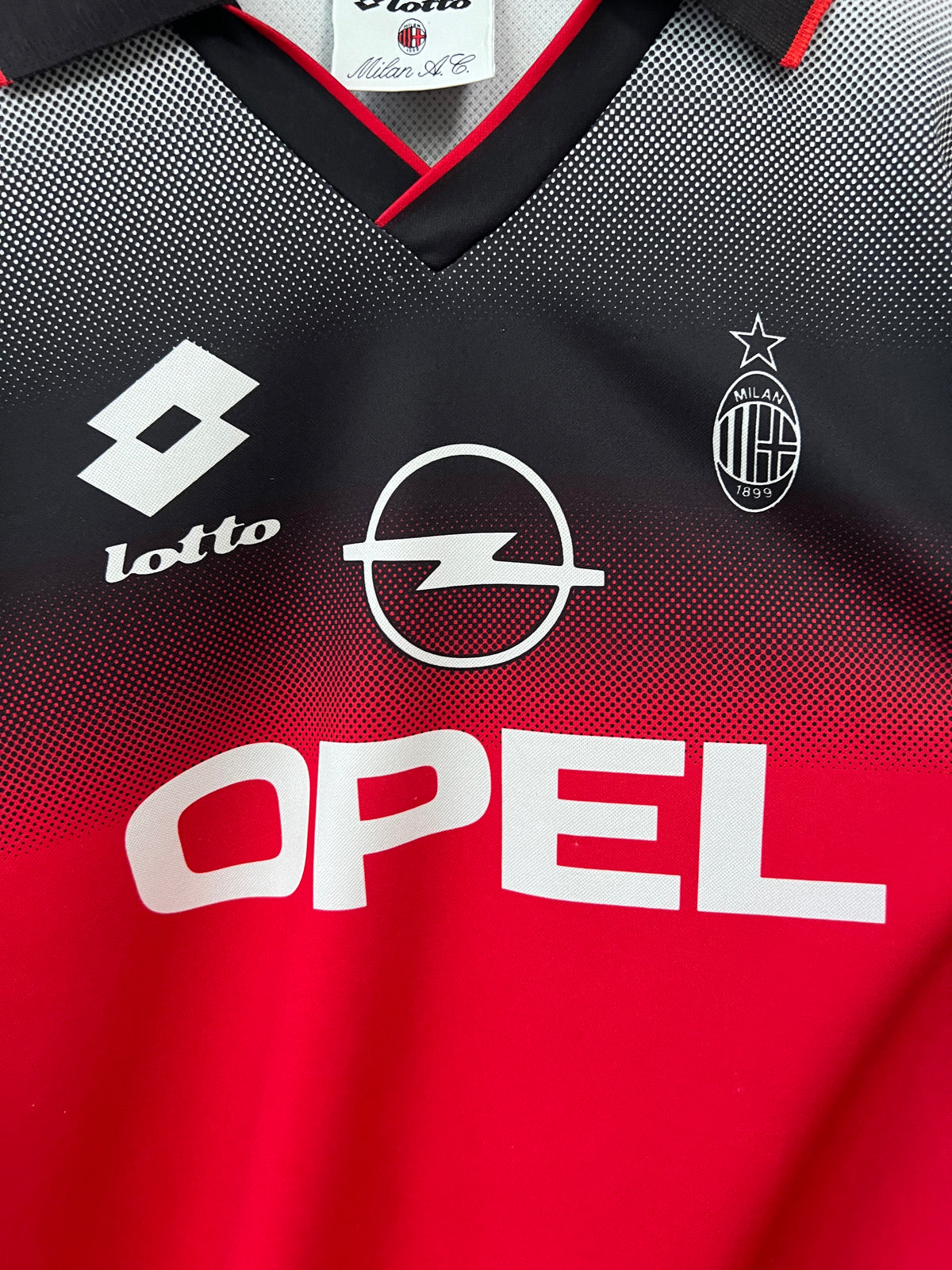 (L) AC Milan 1996-97 Training Shirt