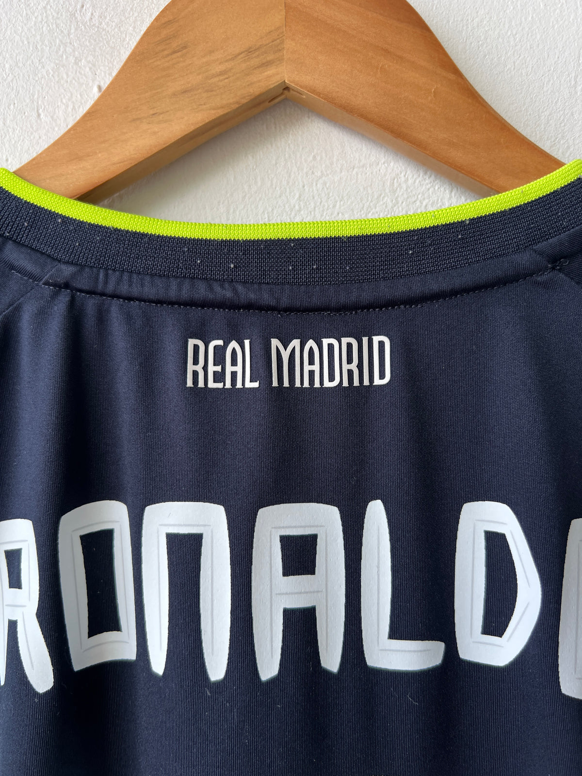 (L) Real Madrid 2010-11 Away Shirt Ronaldo #7