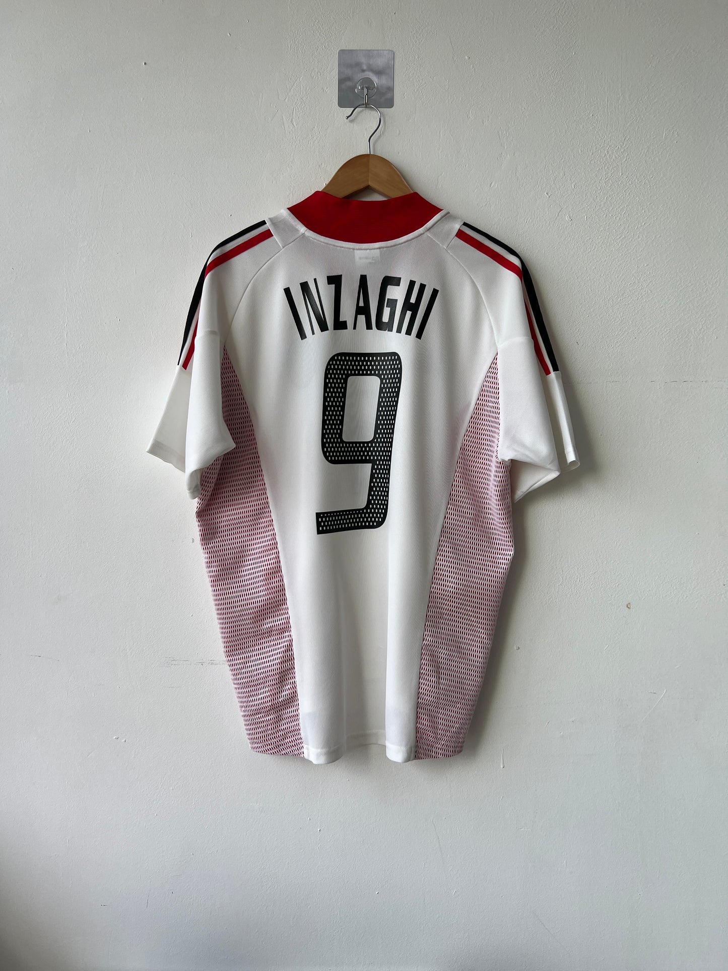 (M fits L) AC Milan 2002-03 Away Shirt Inzaghi #9