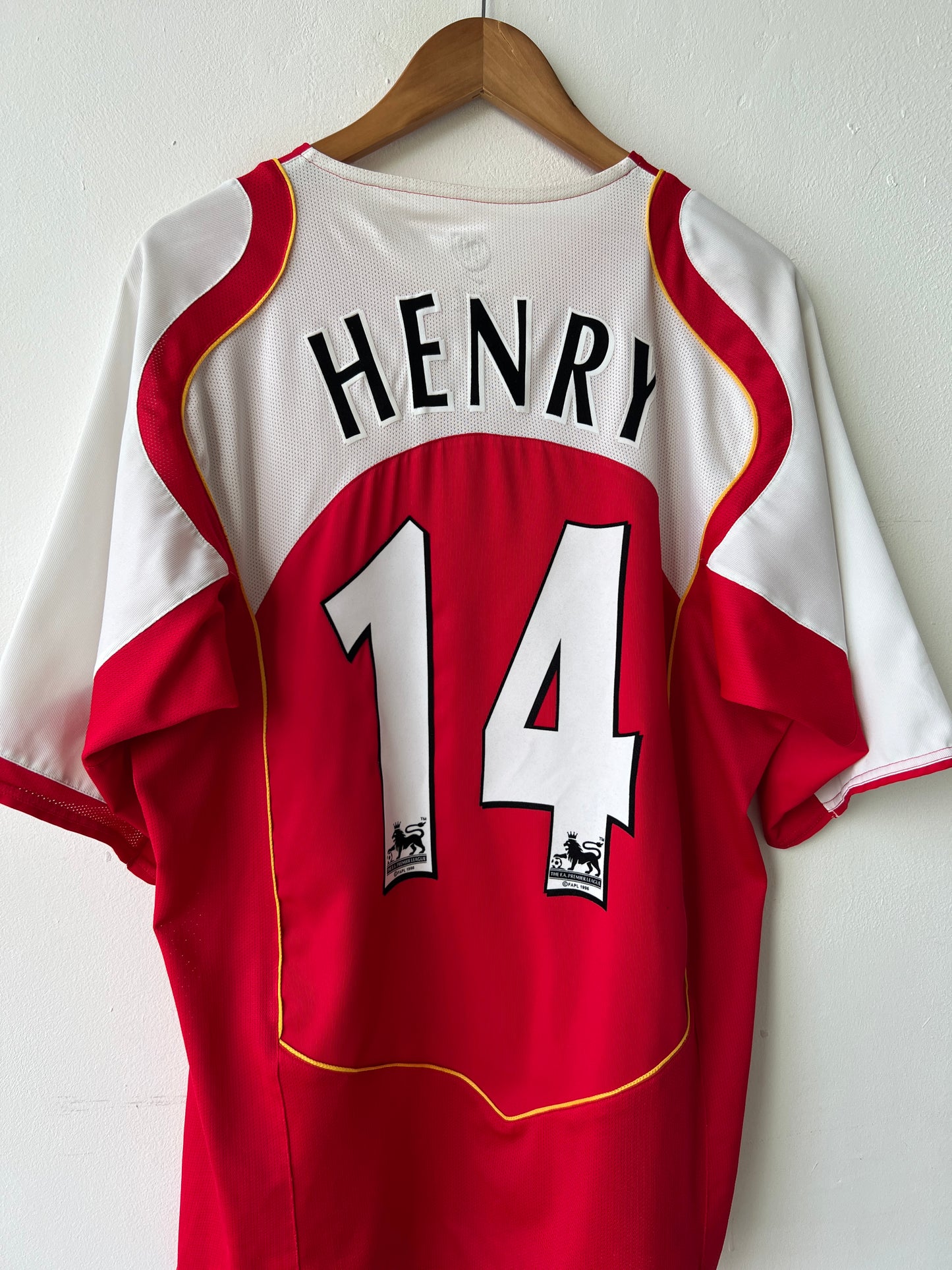 (XL) Arsenal 2004-05 Home Shirt Henry #14