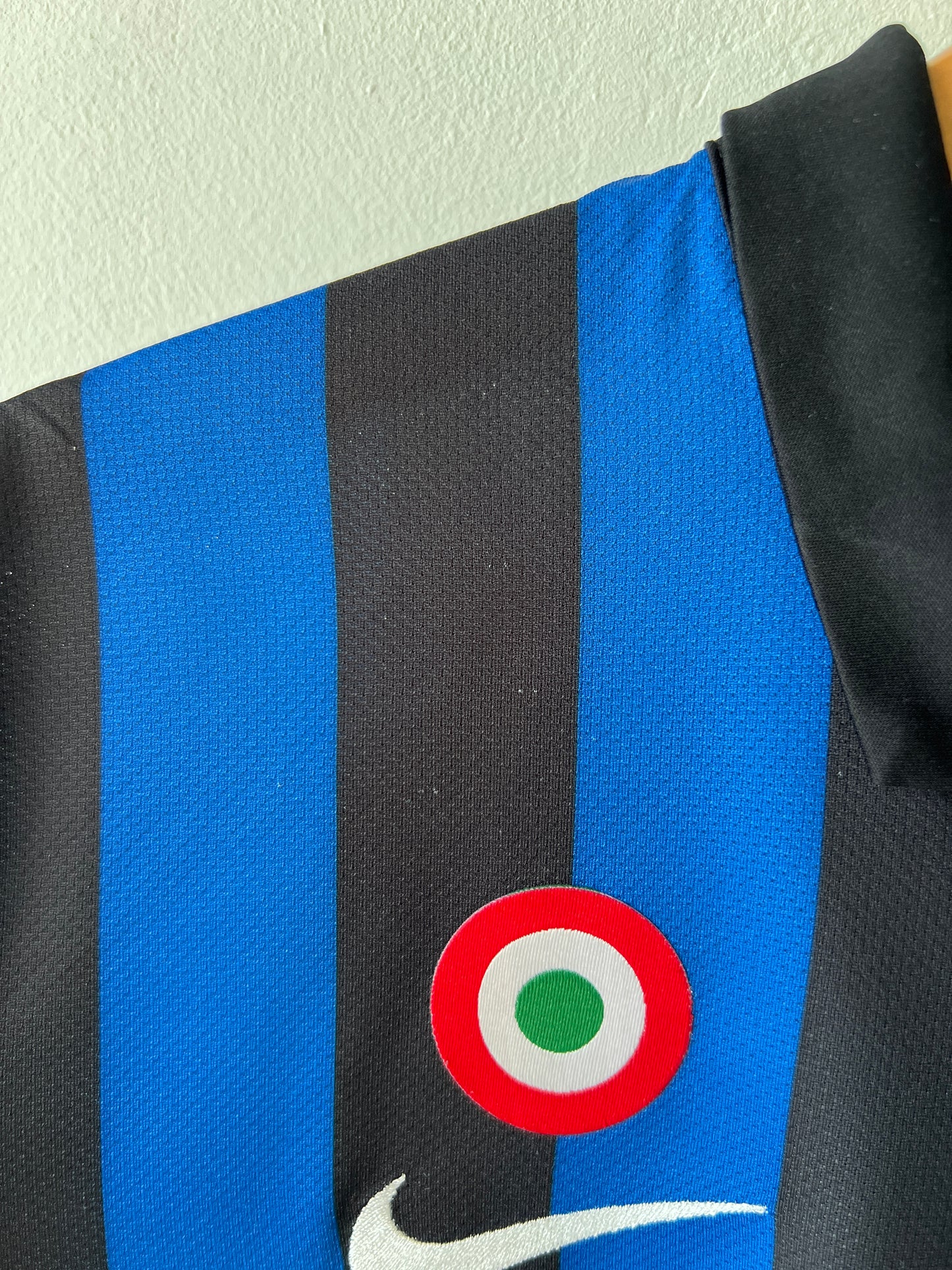 (M) Inter Milan 2011-12 Home Shirt Forlan #9