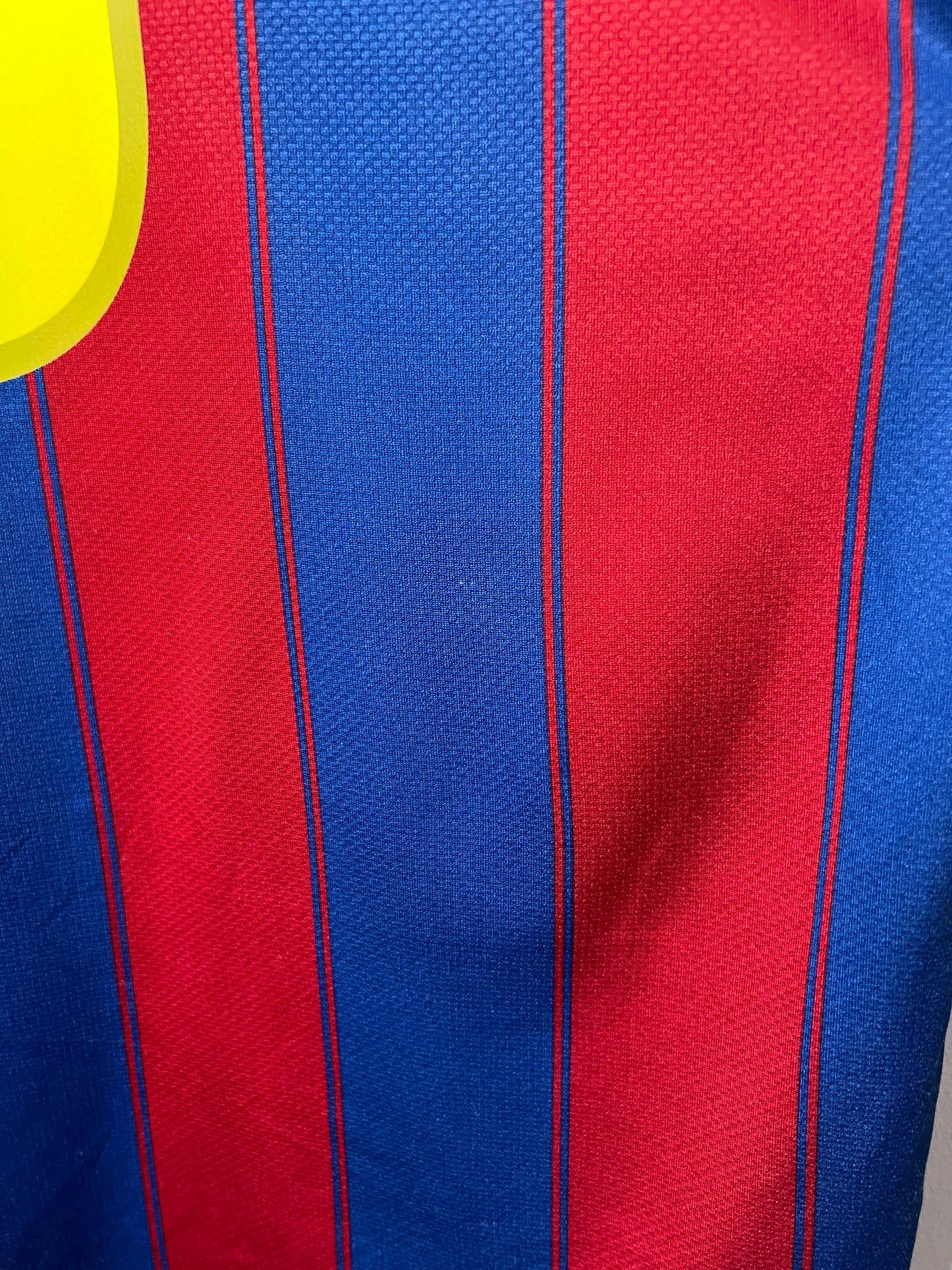 (M) Barcelona 2009-10 Home Shirt A. Iniesta #8