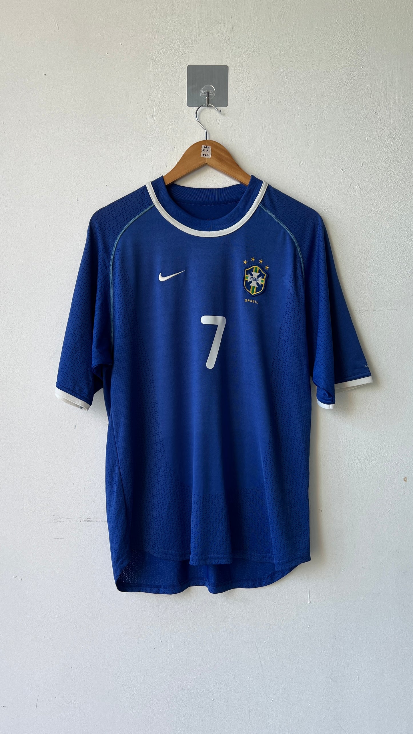 Brazil 2000 Away Shirt Ronaldinho #7 (M)