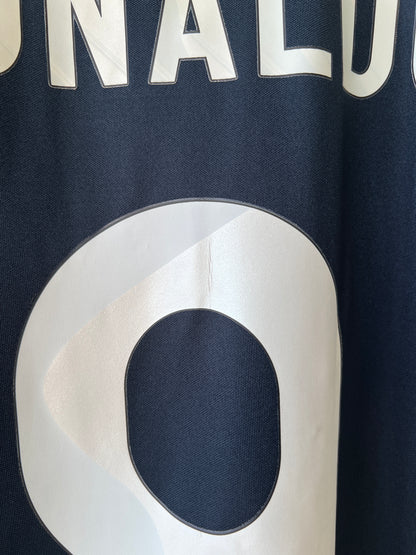 Real Madrid 2009-10 Away Shirt Ronaldo #9 (XL)
