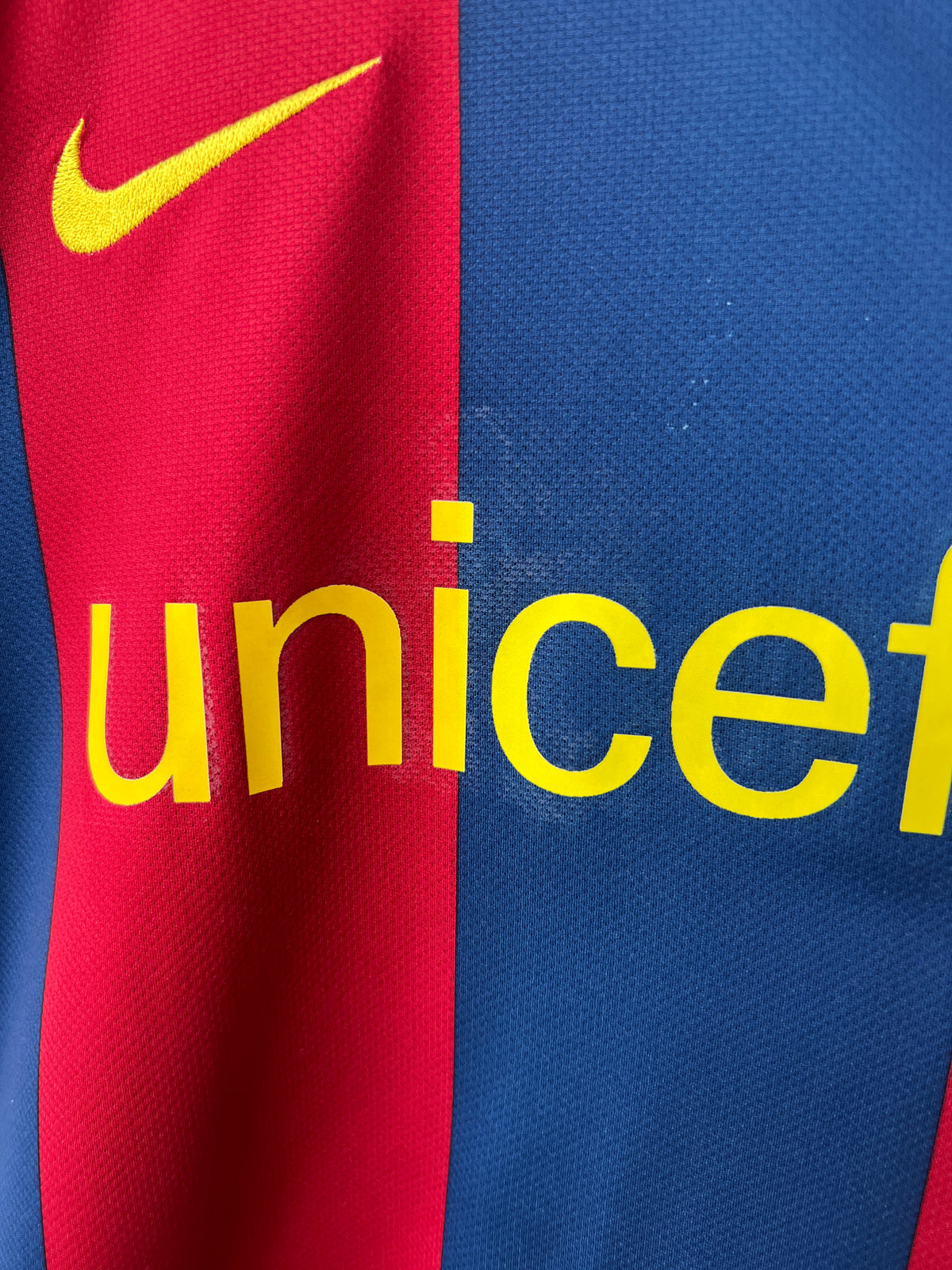 (L) Barcelona 2010-11 Home Shirt Puyol #5