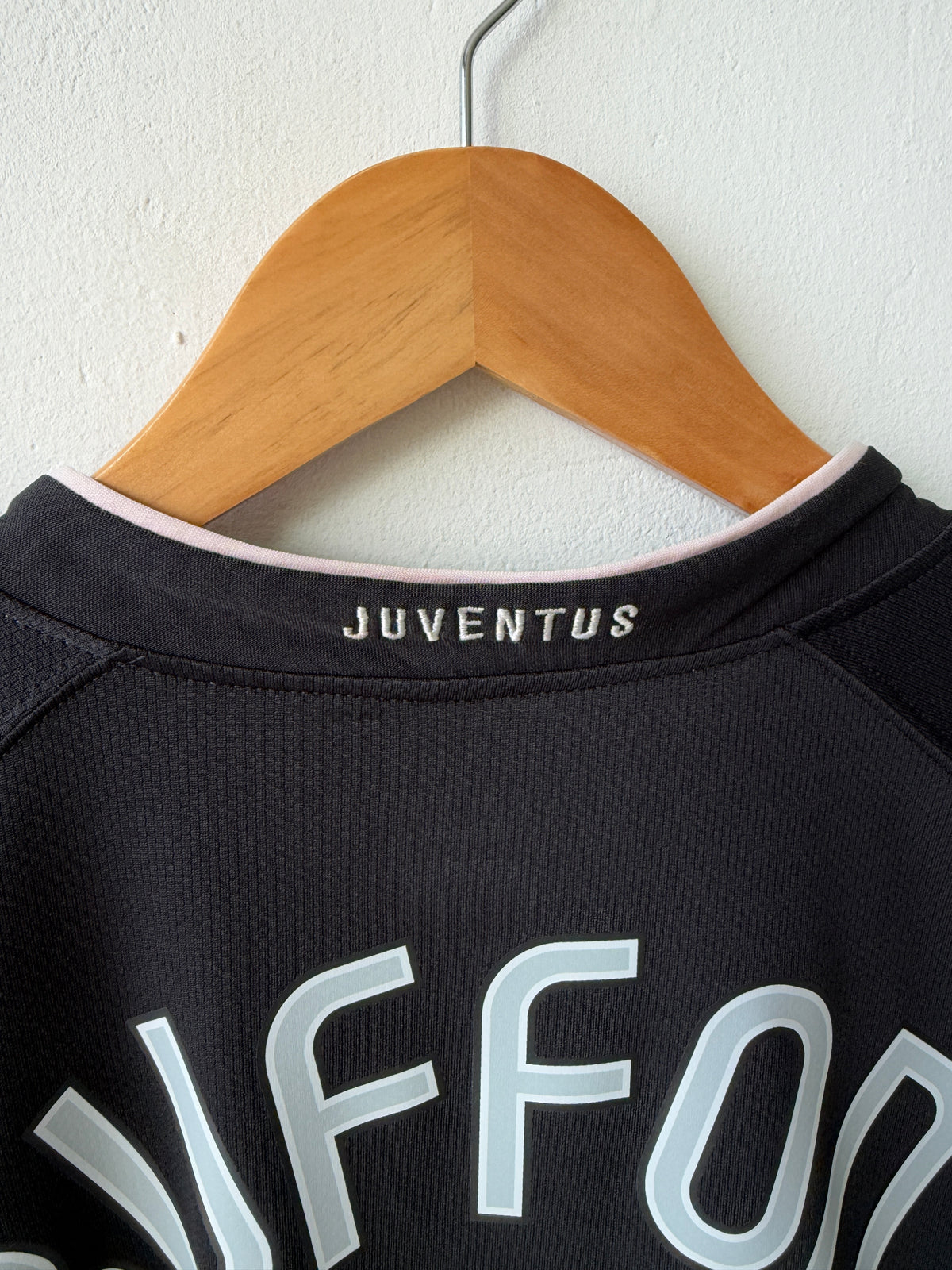 (XL) Juventus 2006-07 Away Shirt Buffon #1 (NEW)