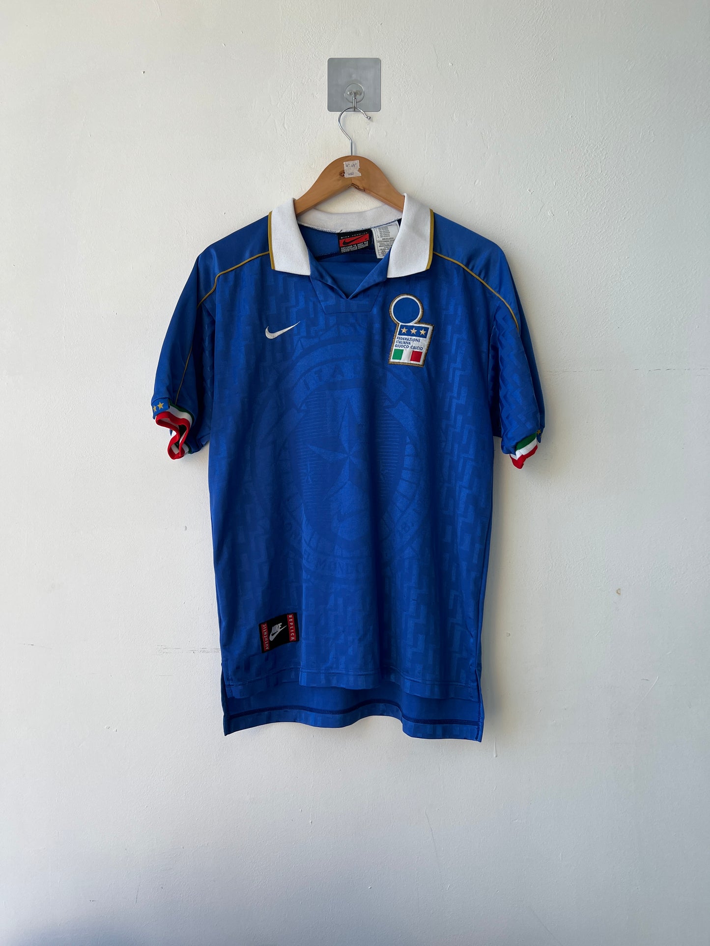 (M) Italy 1995-96 Home Shirt Del Piero/R. Baggio #10