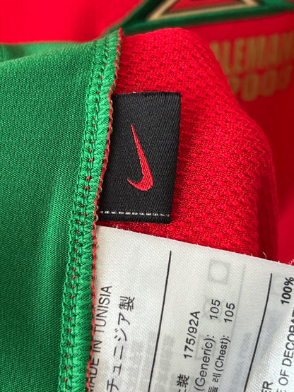 (L) Portugal 2008-10 Home Shirt Ronaldo #7 (MDT)