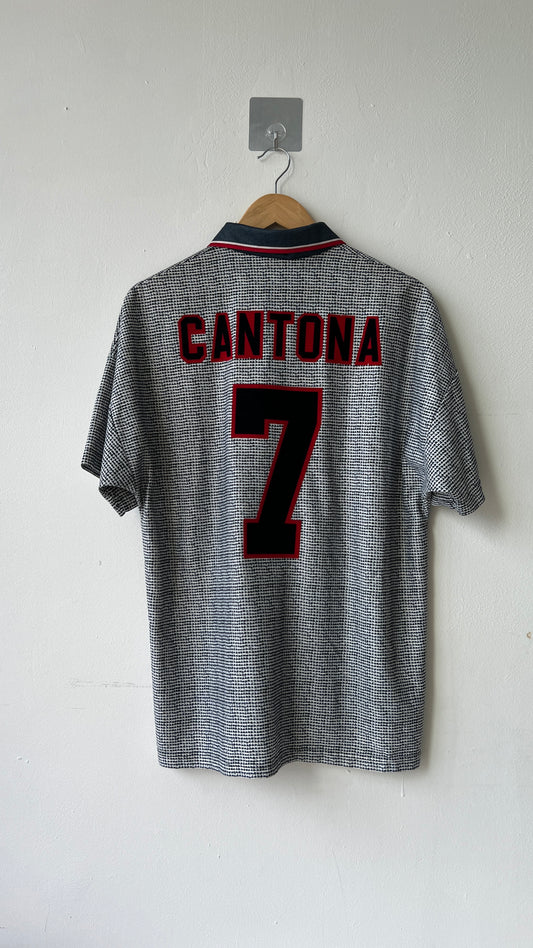 Manchester United 1995-96 Away Shirt Cantona #7 (L)