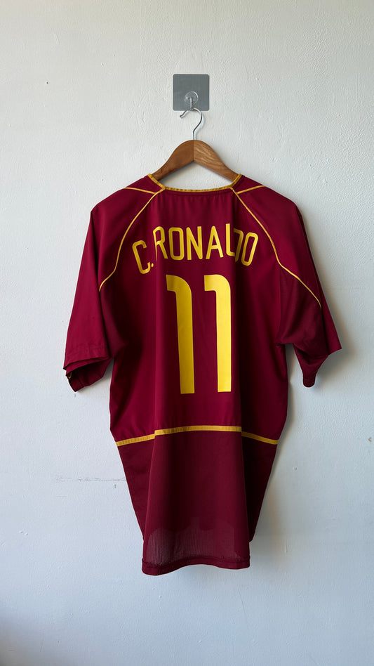 Portugal 2002-04 Home Shirt C. Ronaldo #11 (L/XL)