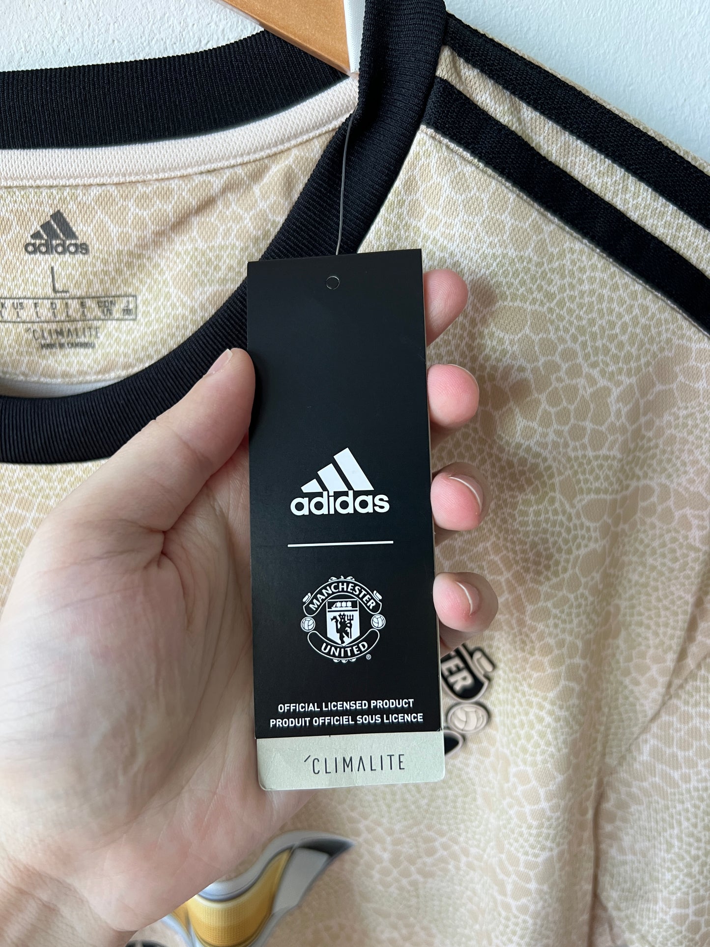 (L) Manchester United 2019-20 Away Shirt B. Fernandes #18 (NEW)