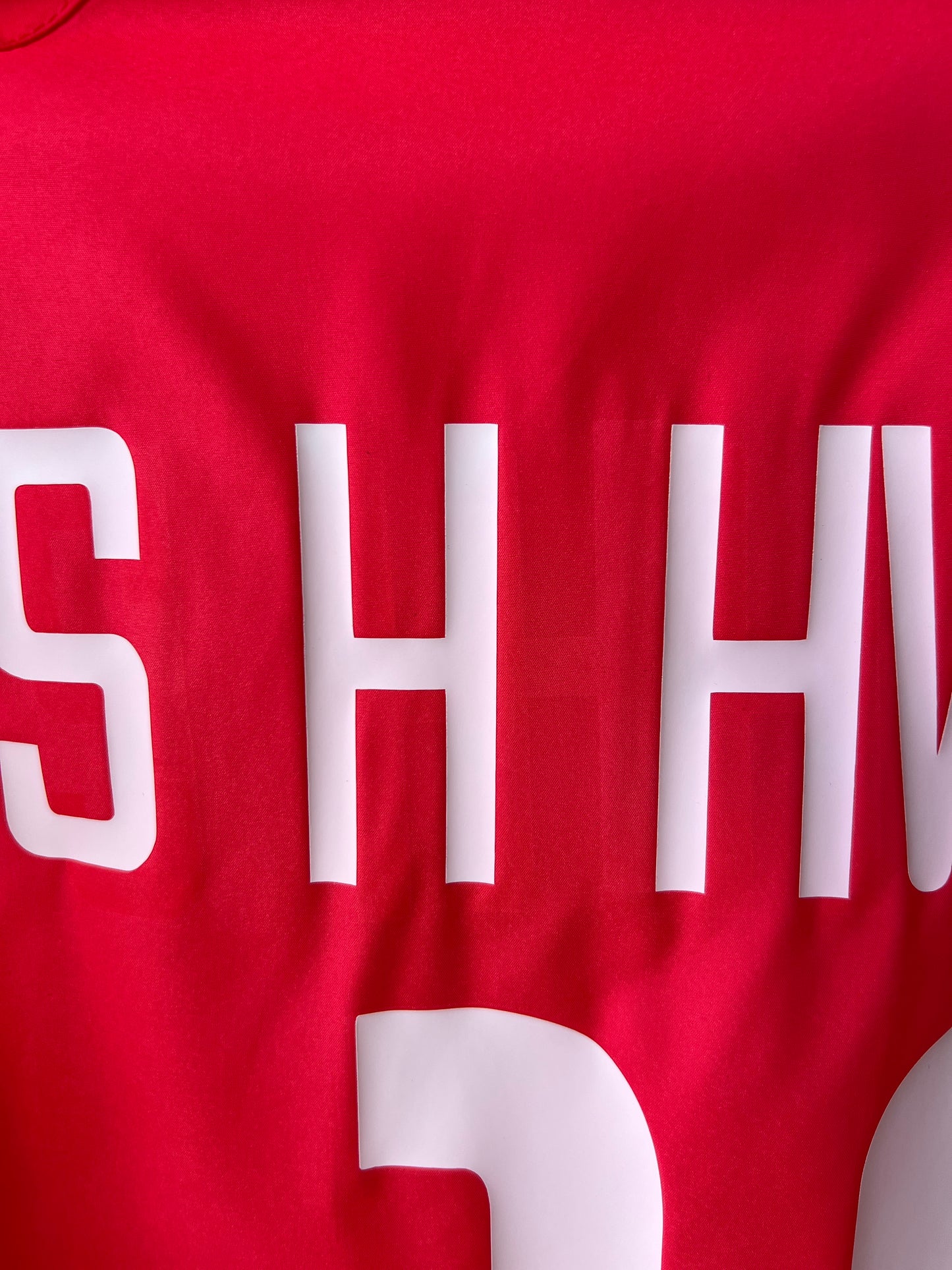 (L) South Korea 2002-04 Home Shirt S. H. Hwang #18