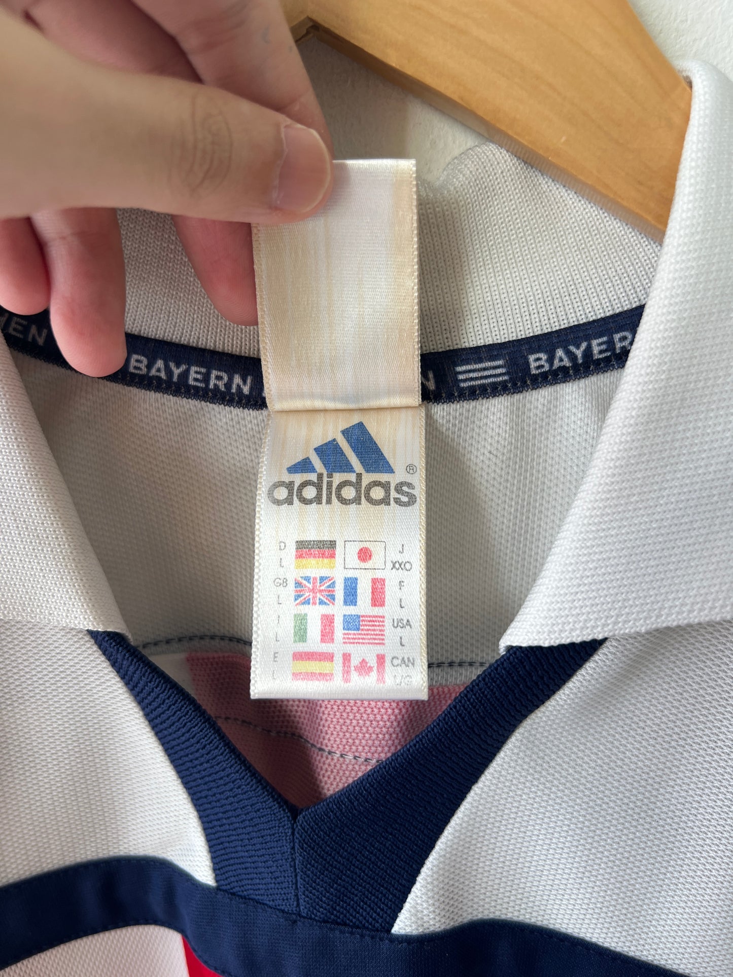 (L) Bayern Munich 2000-02 Away Shirt Hargreaves #23
