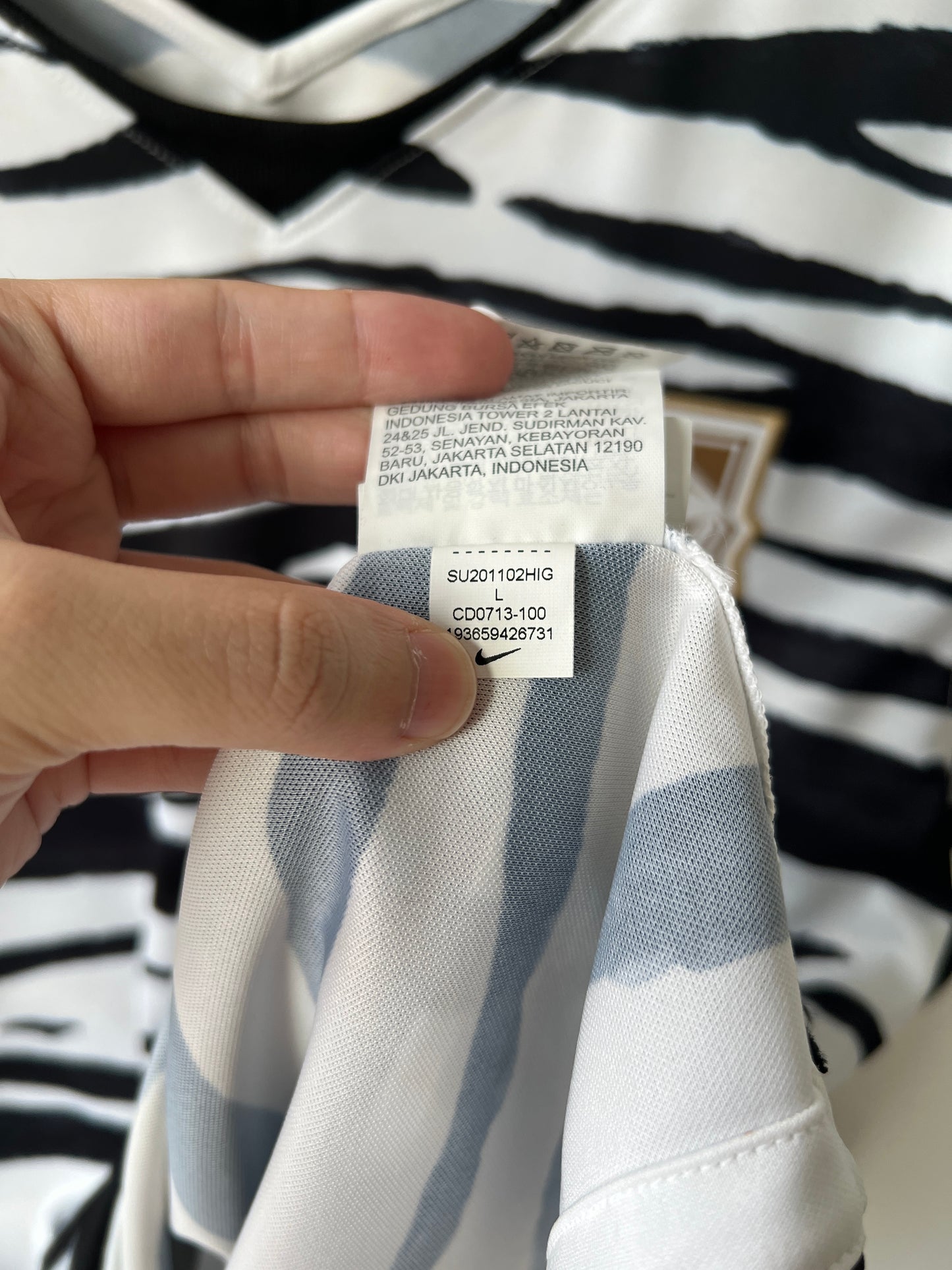 (L fits M) South Korea 2020-21 Away Shirt Son #7 (NEW)