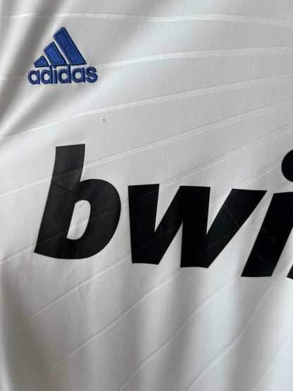 (XL) Real Madrid 2010-11 Home Shirt Ronaldo #7