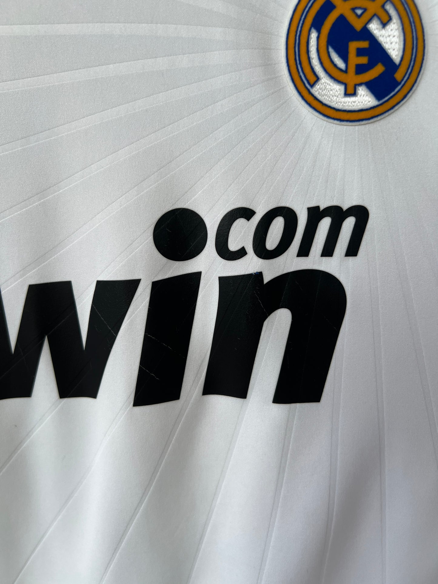 (XL) Real Madrid 2010-11 Home Shirt Ronaldo #7