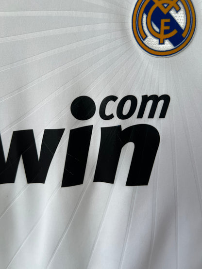 (XL) Real Madrid 2010-11 Home Shirt Ronaldo #7