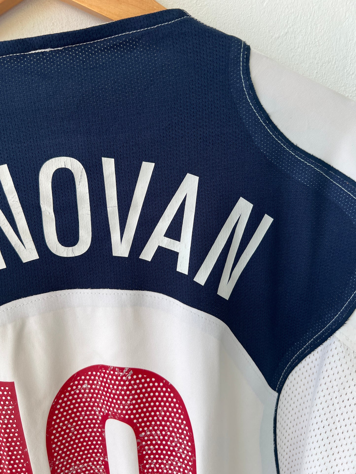 (L) USA 2004-06 Home Player Version Shirt Donovan #10 (USMNT) Limited /1000