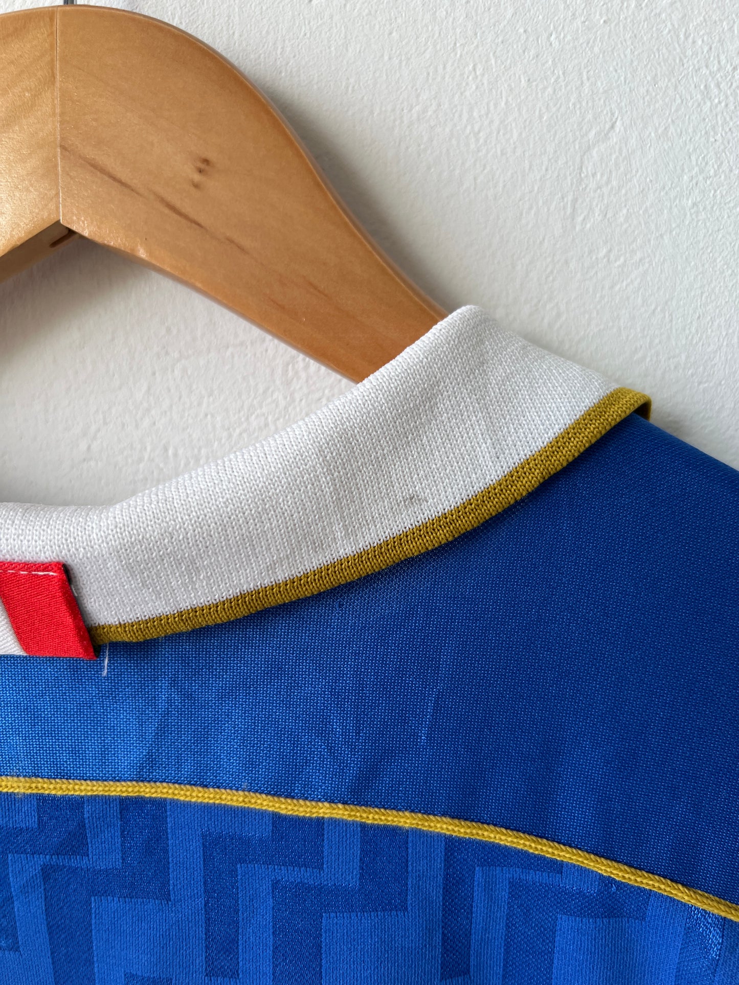 (L) Italy 1995 Home Shirt R. Baggio #10