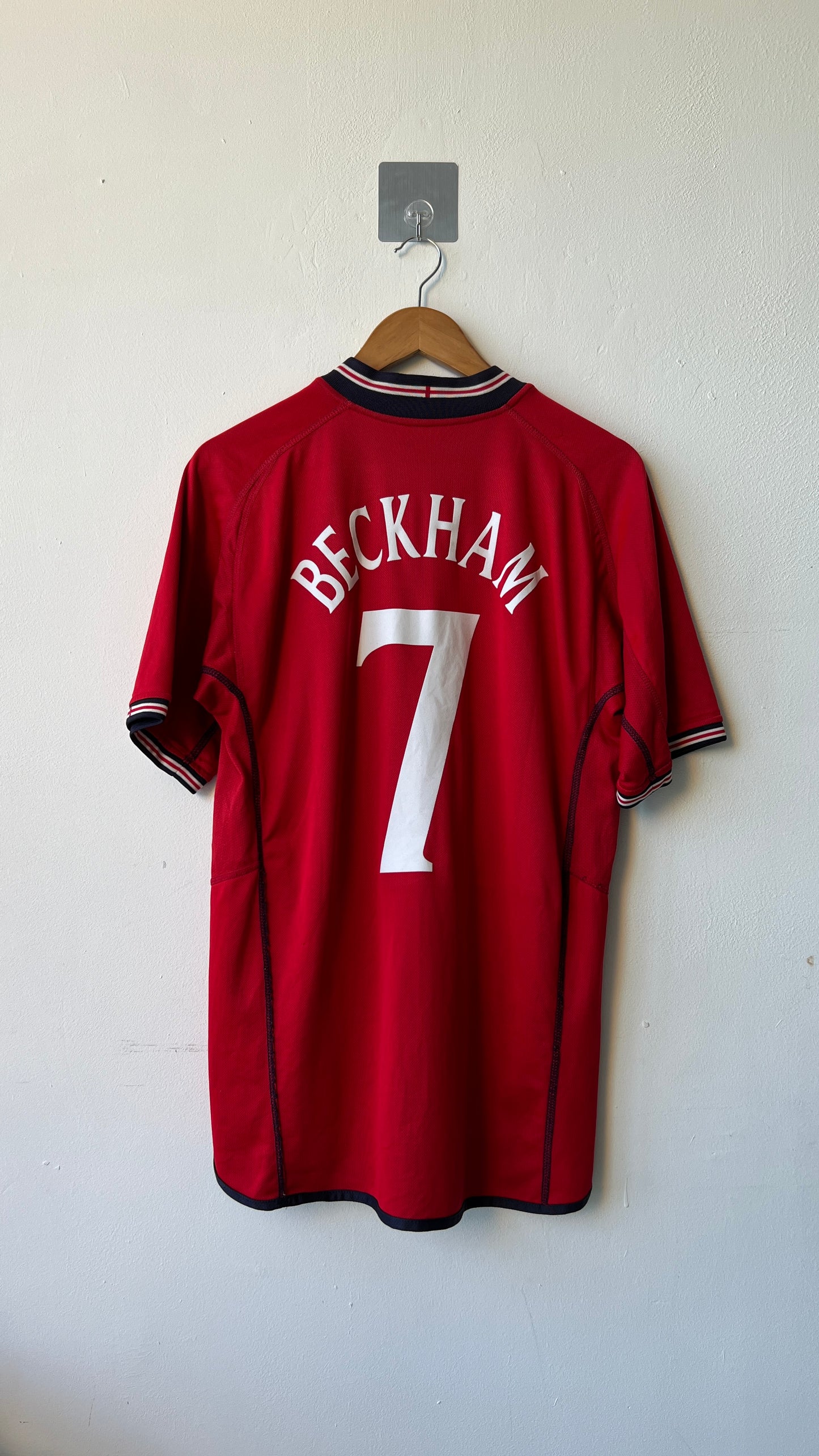 England 2002-04 Away Shirt Beckham #7 (L) (Reversible)