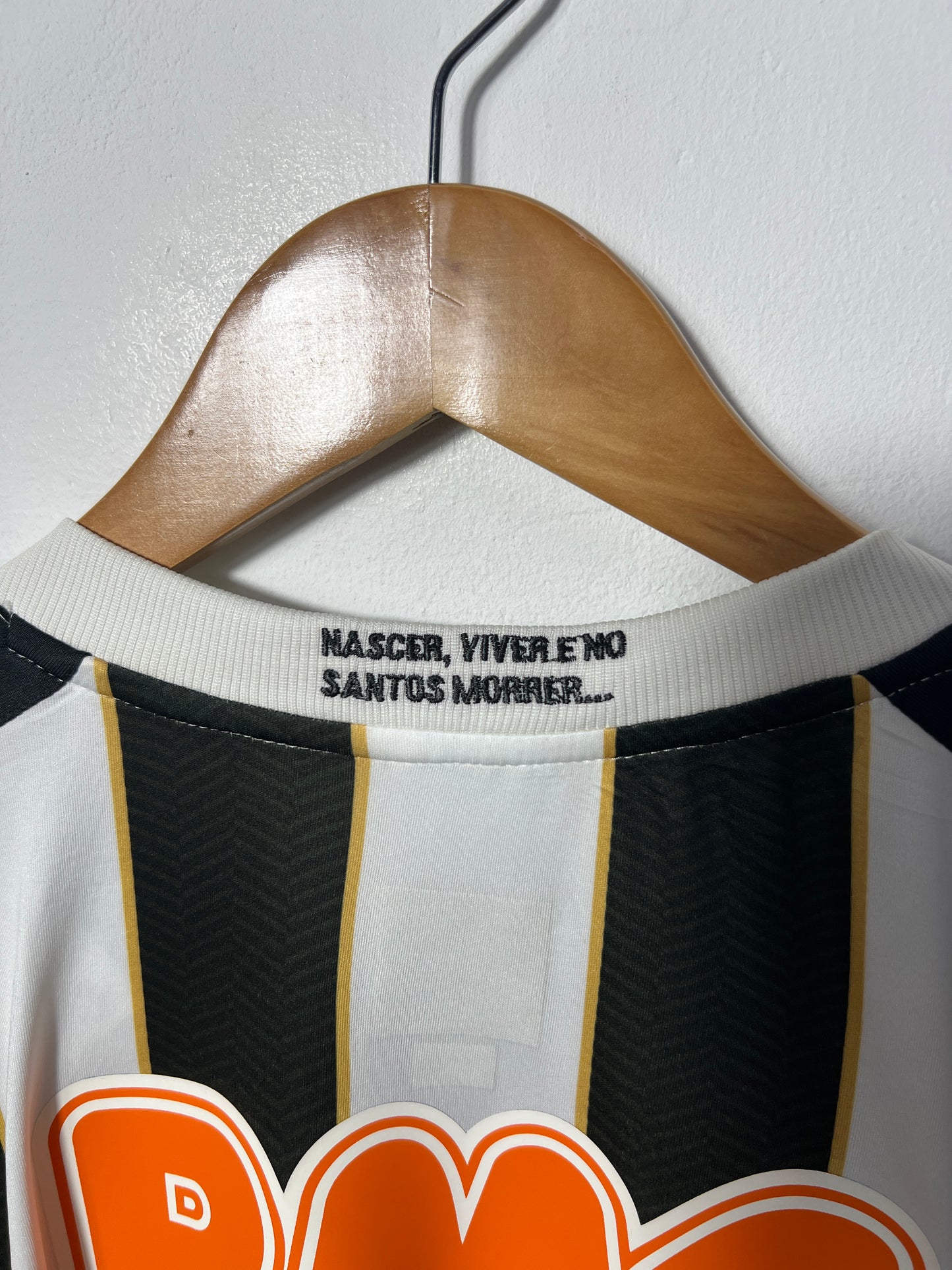 (XL fits L) Santos 2011-12 Away Shirt Neymar Jr. #11 (NEW)