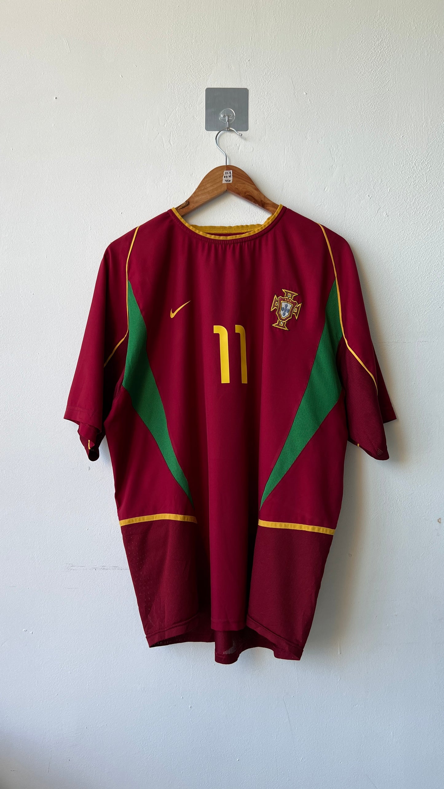 Portugal 2002-04 Home Shirt C. Ronaldo #11 (L/XL)