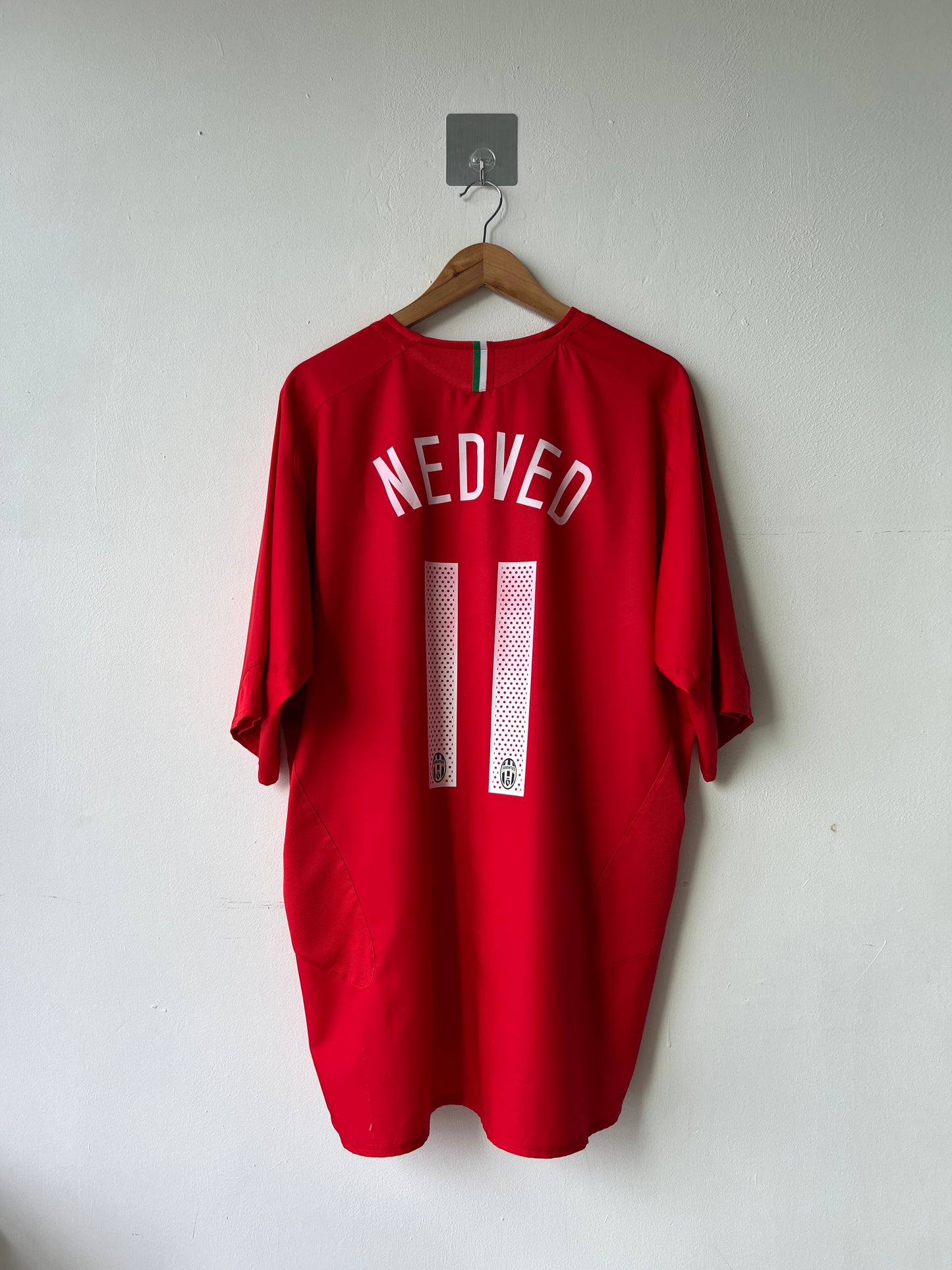 (XXL) Juventus 2005-07 Away Shirt Nedved #11