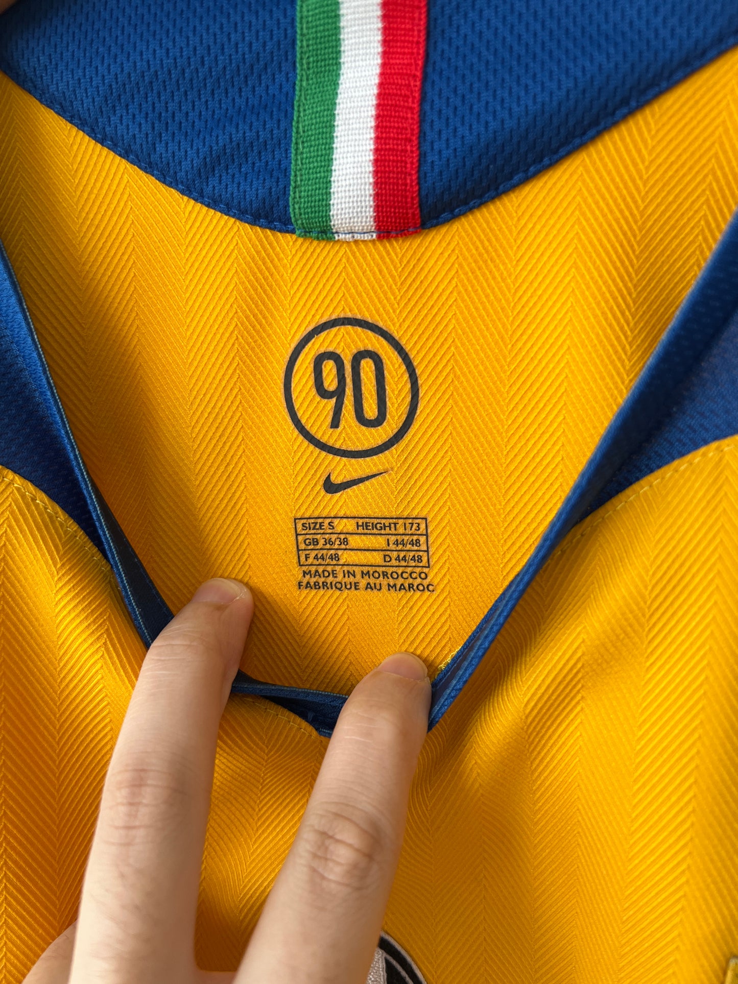 (S fits M) Juventus 2005-06 Third Shirt Del Piero #10