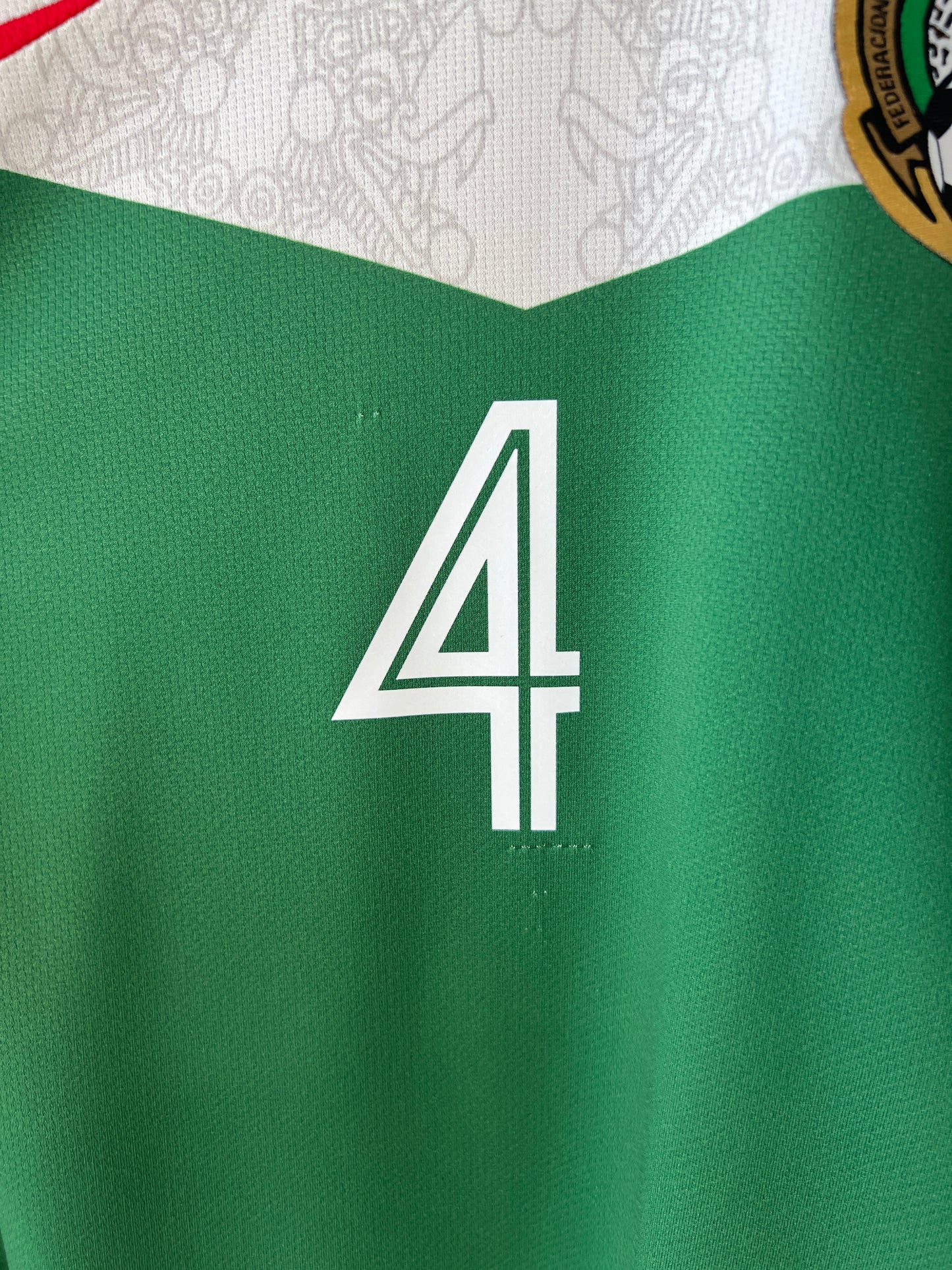 (M/L) Mexico 2006-07 Home Shirt R. Marquez #4