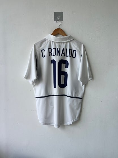 (L) Portugal 2002-04 Away Shirt C. Ronaldo #16
