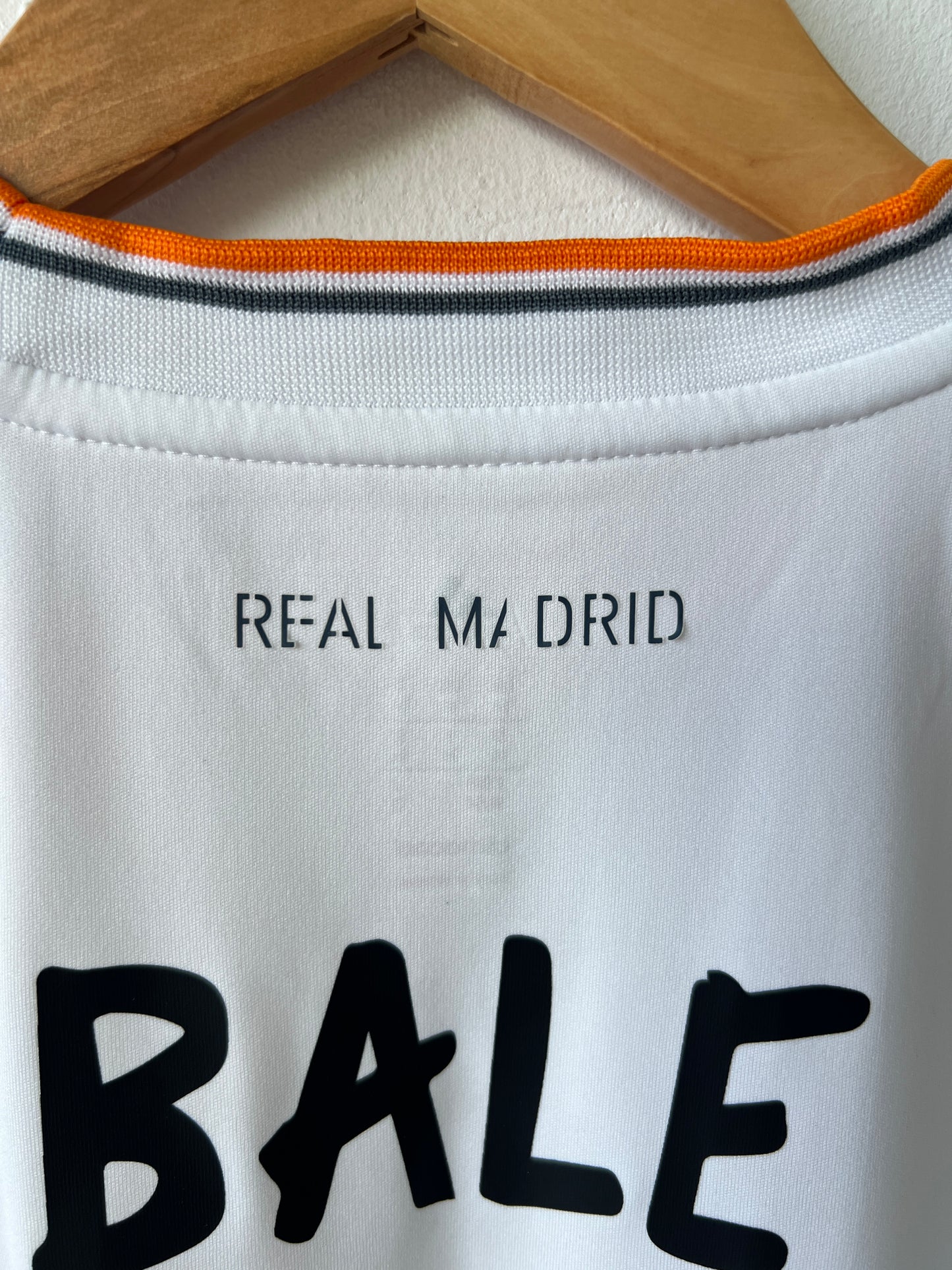 (M) Real Madrid 2013-14 Home Shirt Bale #11 (NEW)
