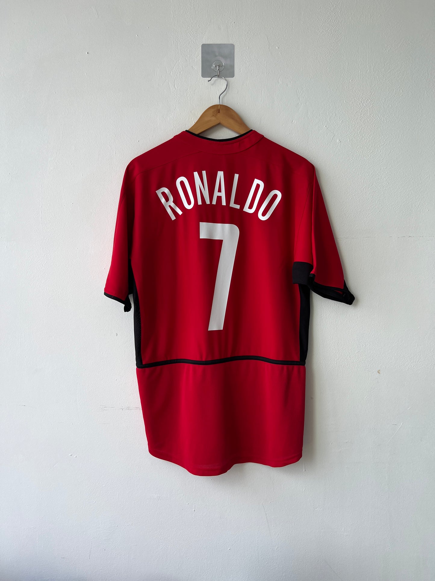 (M) Manchester United 2002-04 Home Shirt Ronaldo #7