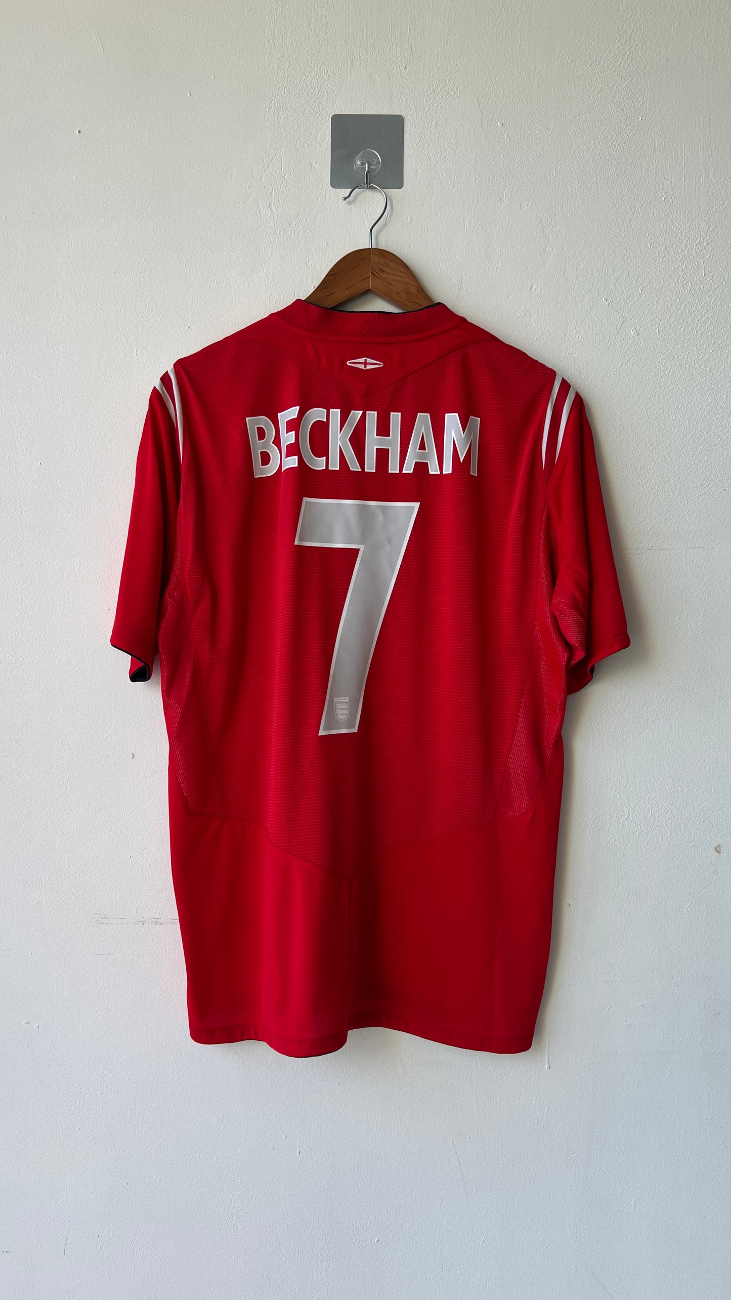 England 2004 Away Shirt Beckham #7 (L)