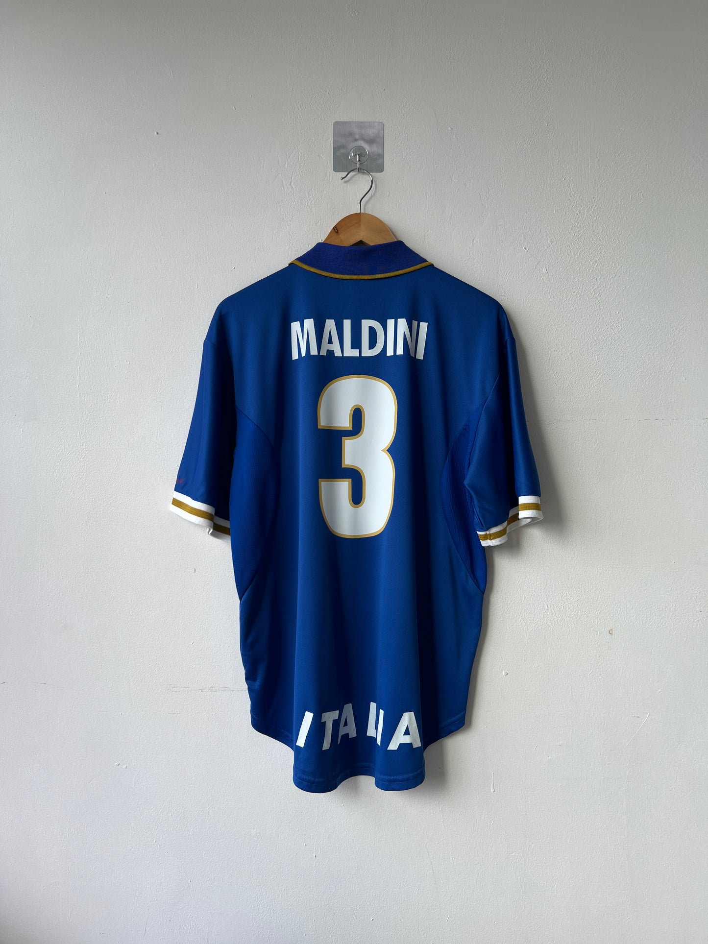 (L) Italy 1996-97 Home Shirt Maldini #3